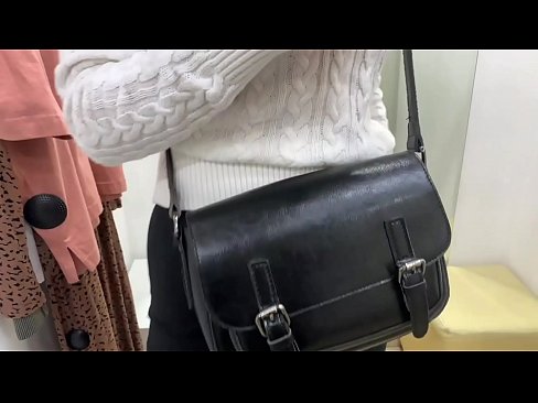 ❤️ Публичная мастурбация молоденькой сучки ФералБерри с дилдо в примерочной ❤ Качественный секс на сайте eggporncomics.ru